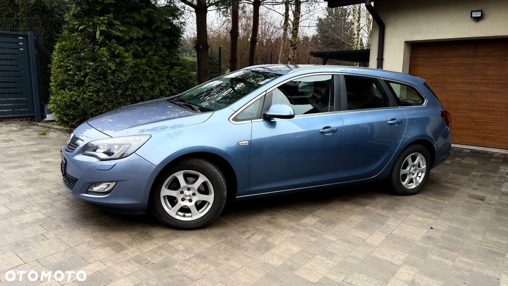 Opel Astra 1.4 Turbo Cosmo - 17