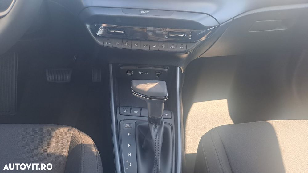 Hyundai i20 1.0 l 90CP 7DCT 5DR Led Line - 10