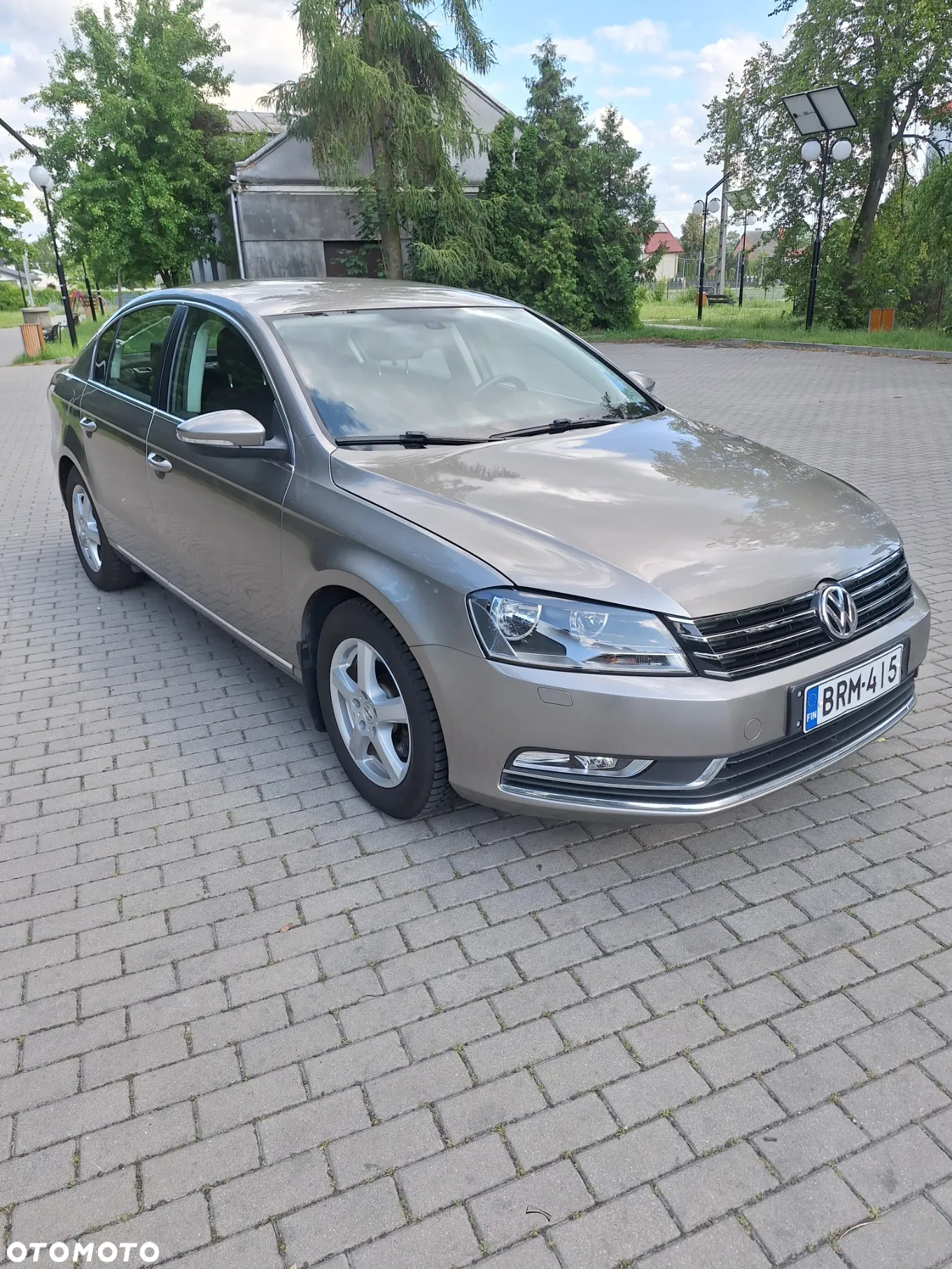 Volkswagen Passat 2.0 TDI Trendline - 18