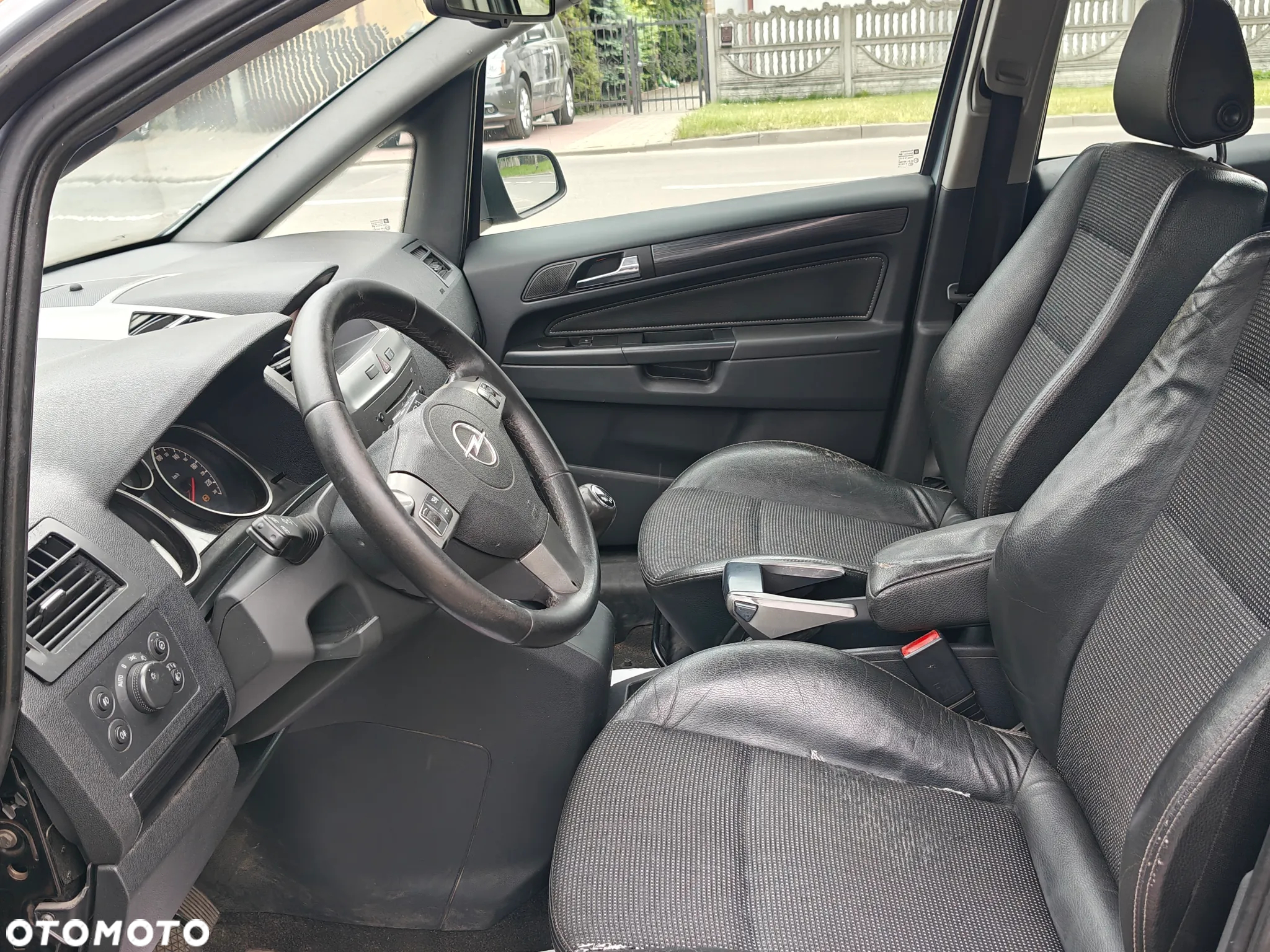 Opel Zafira 1.9 CDTI Cosmo - 6