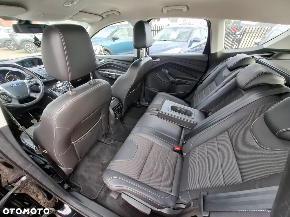 Ford Kuga 2.0 TDCi FWD Titanium - 15