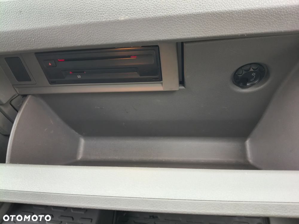 Volkswagen Crafter - 16