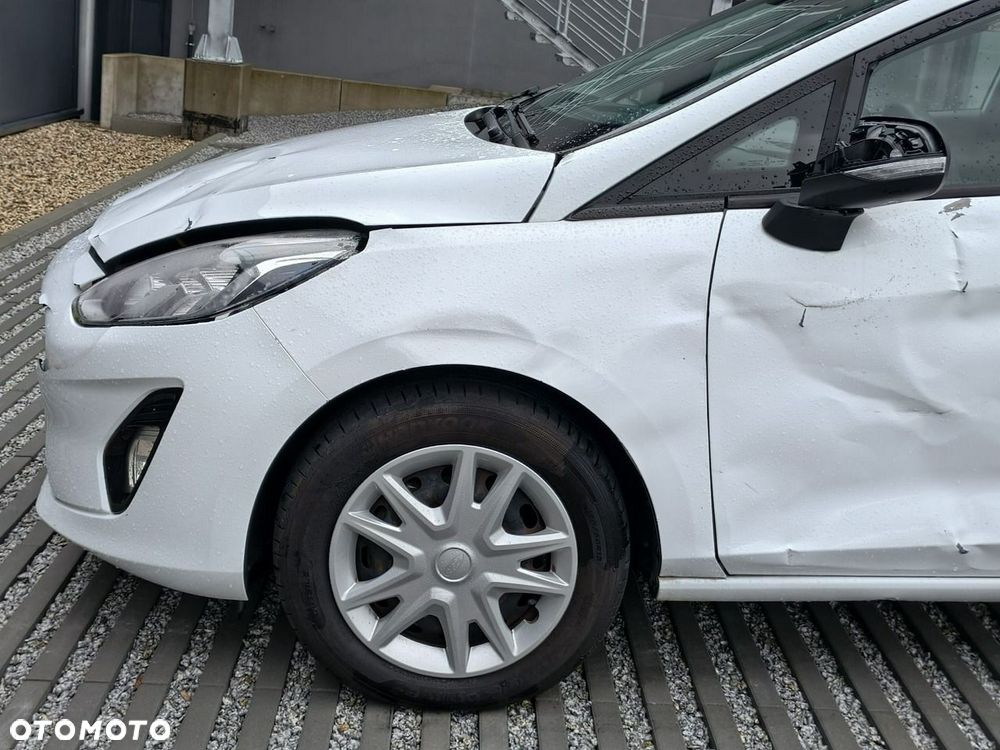 Ford Fiesta - 28