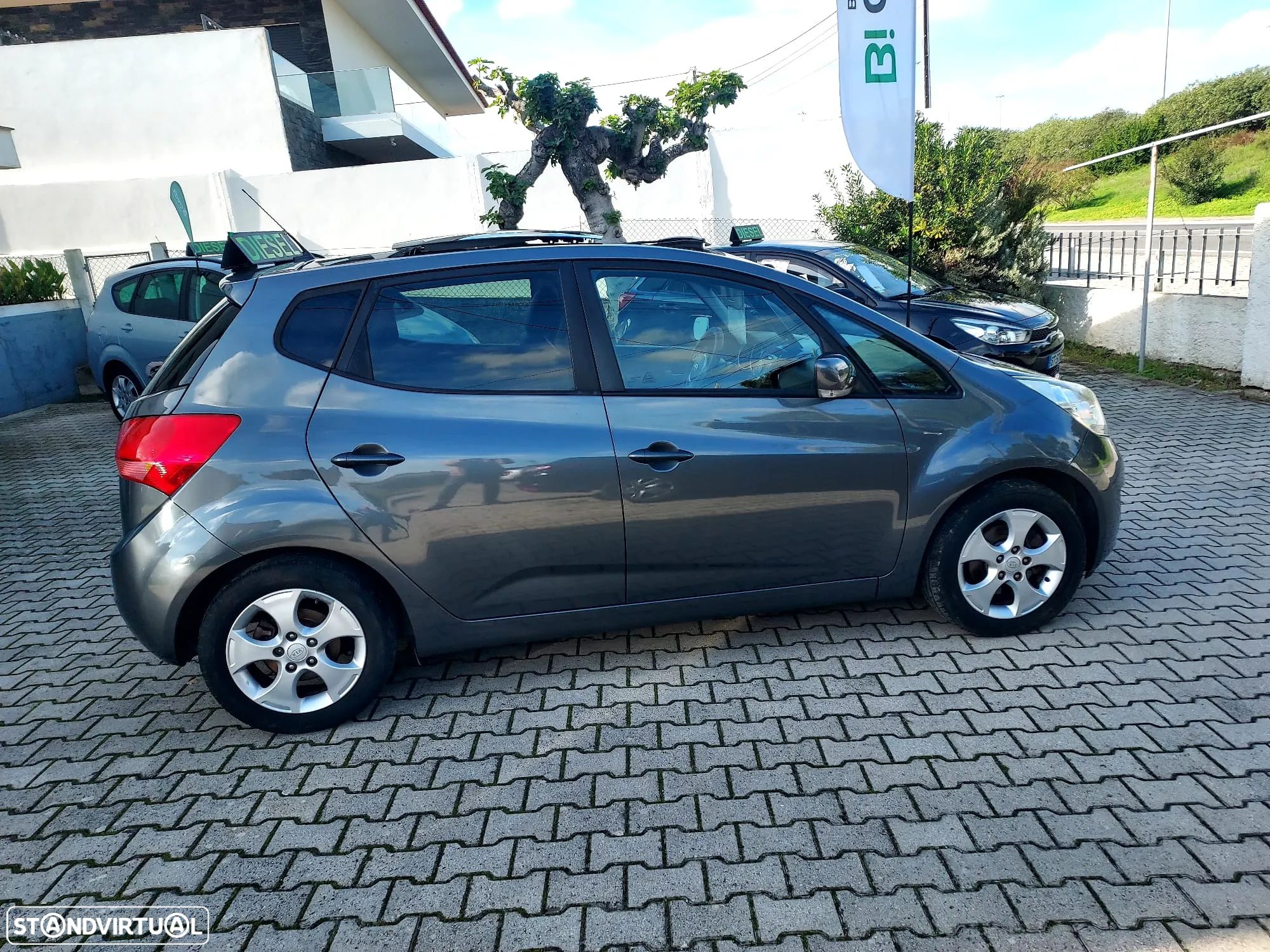 Kia Venga 1.4 CRDi TX ISG - 1
