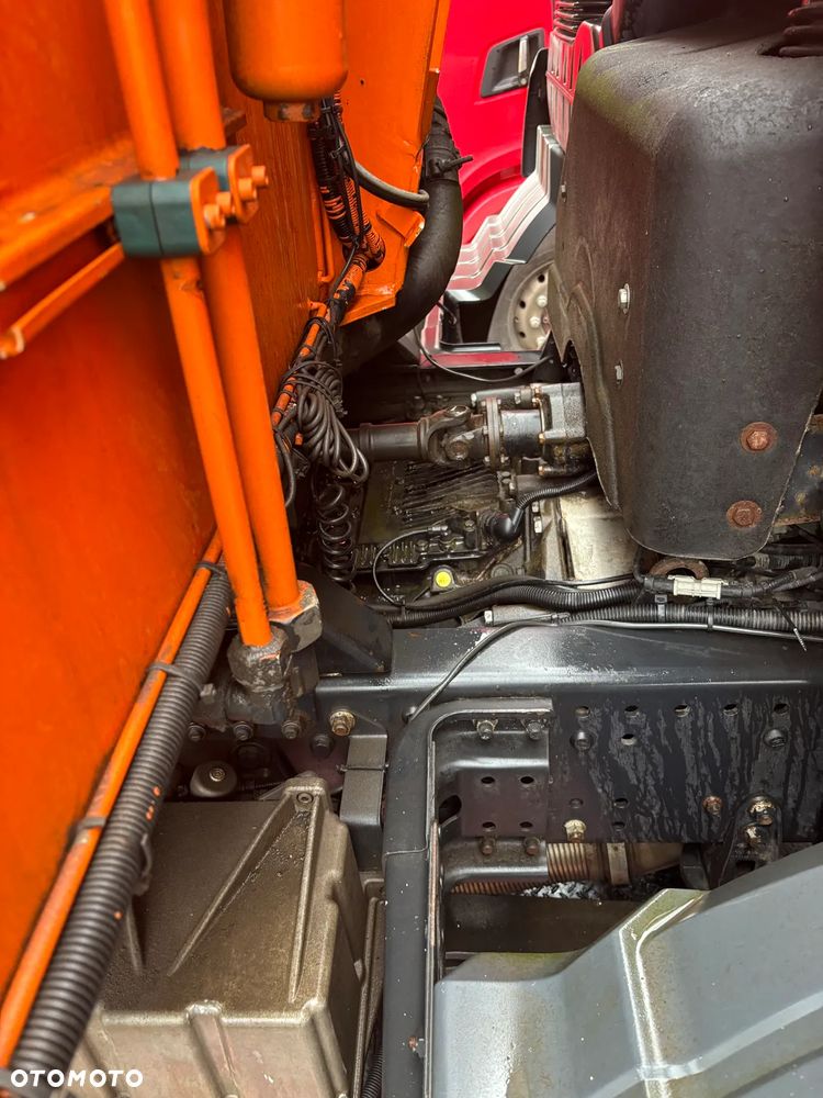 MAN TGA 03 TGS.320 - 11