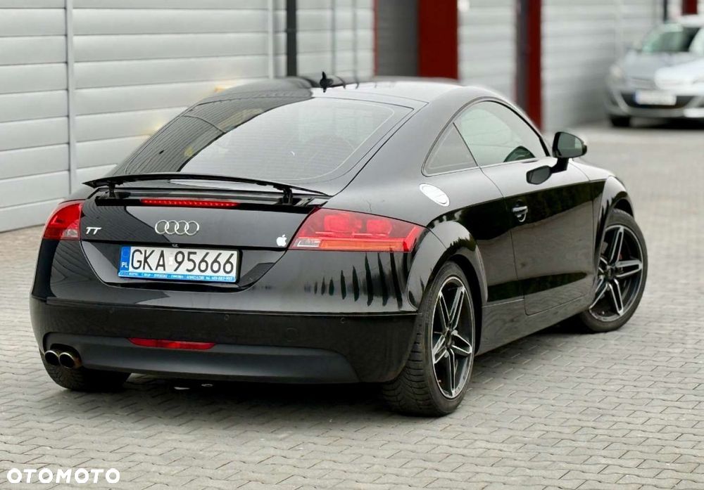 Audi TT Coupé - 11