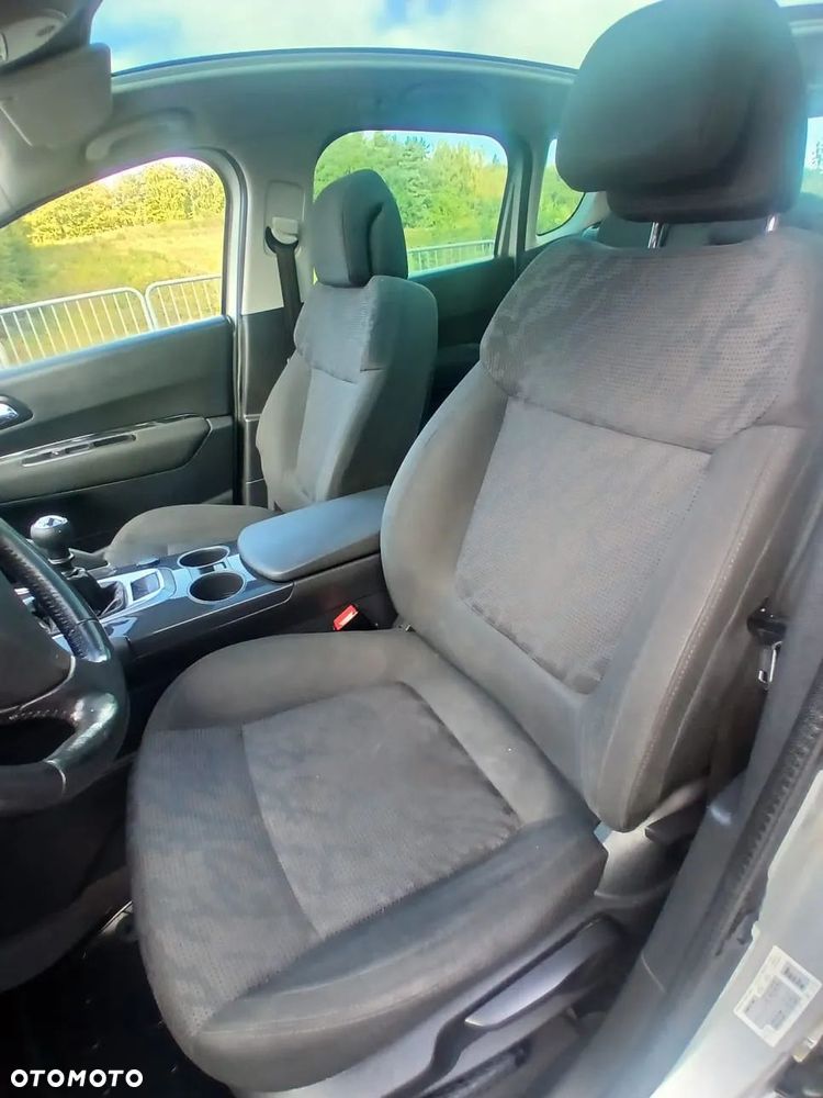 Peugeot 3008 1.6 HDi Access - 22