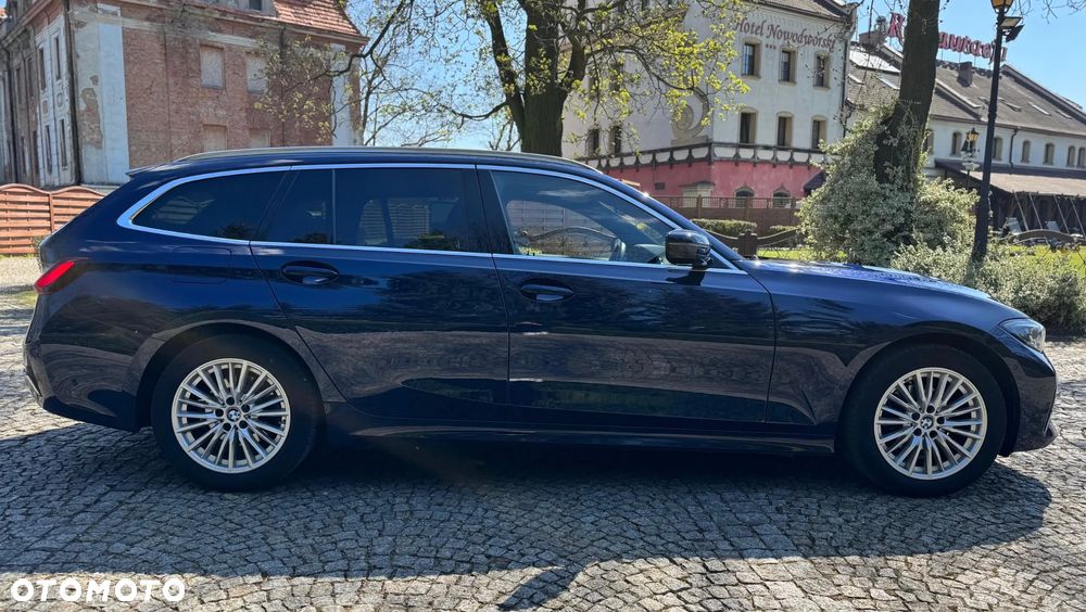 BMW Seria 3 318d Touring Luxury Line - 7