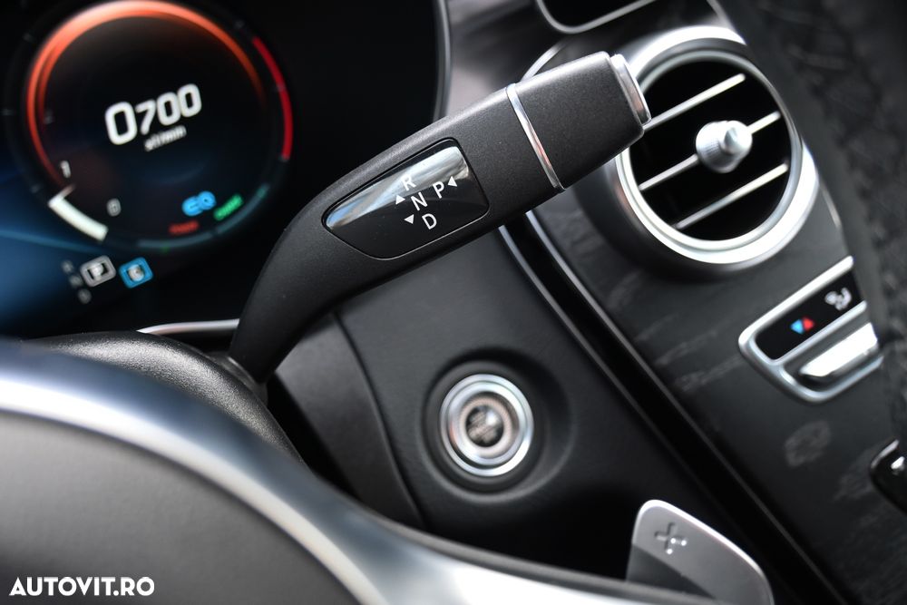 Mercedes-Benz C 200 MHEV - 34