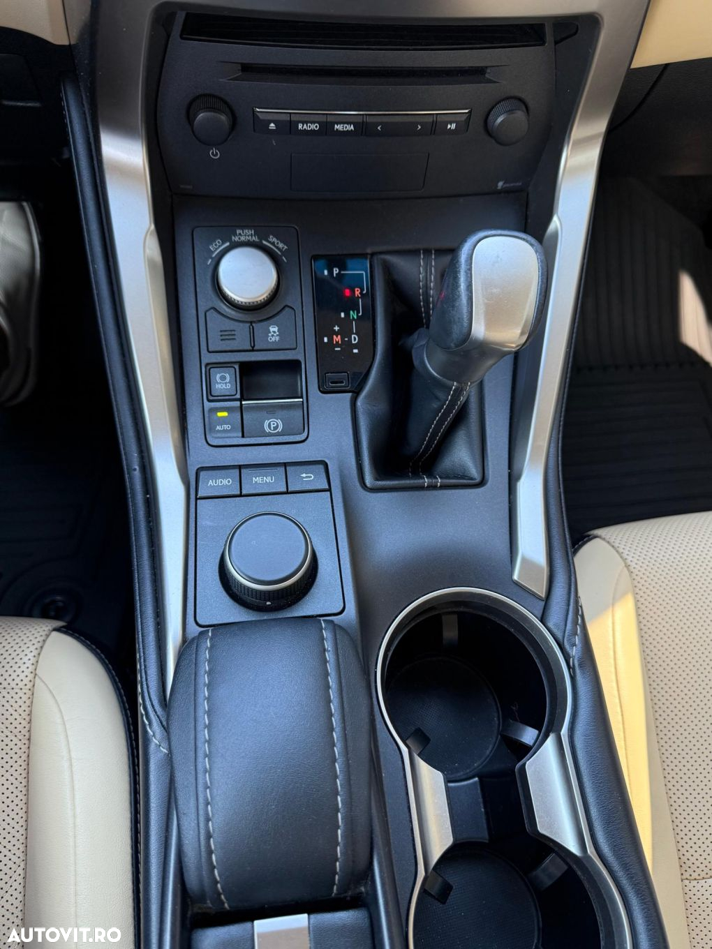 Lexus Seria NX - 4