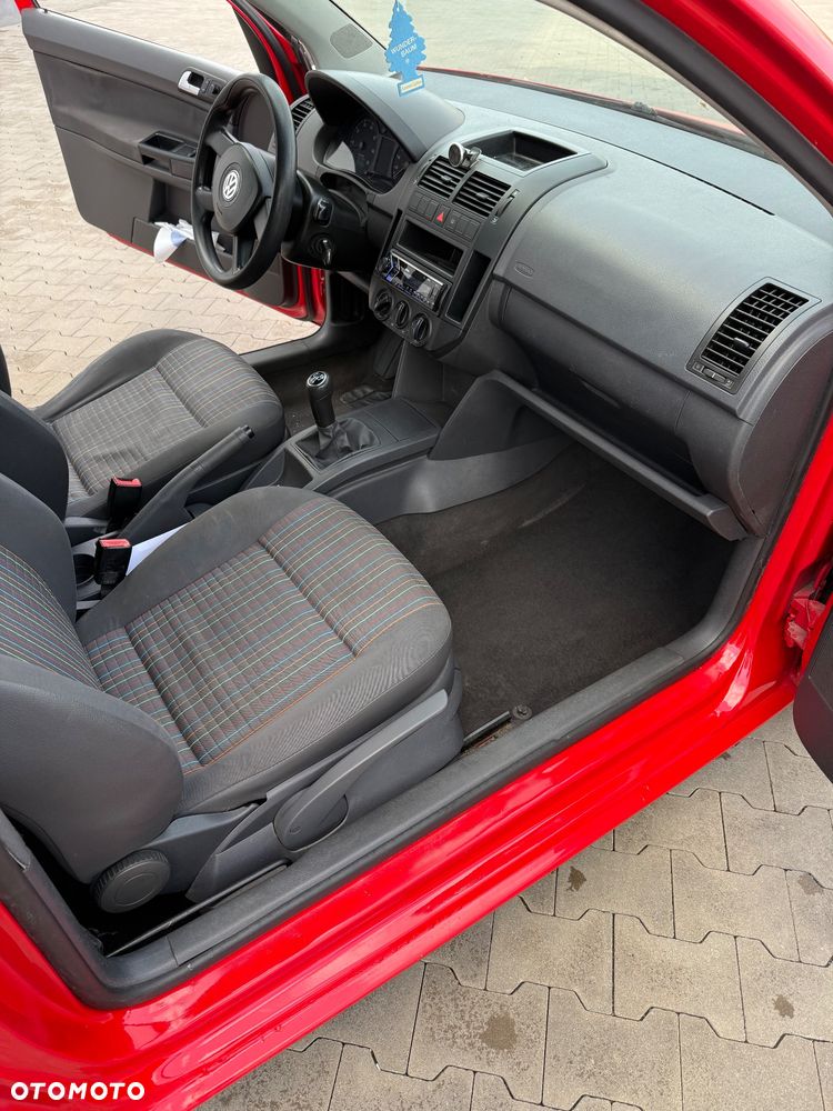 Volkswagen Polo 1.4 16V Sportline - 21