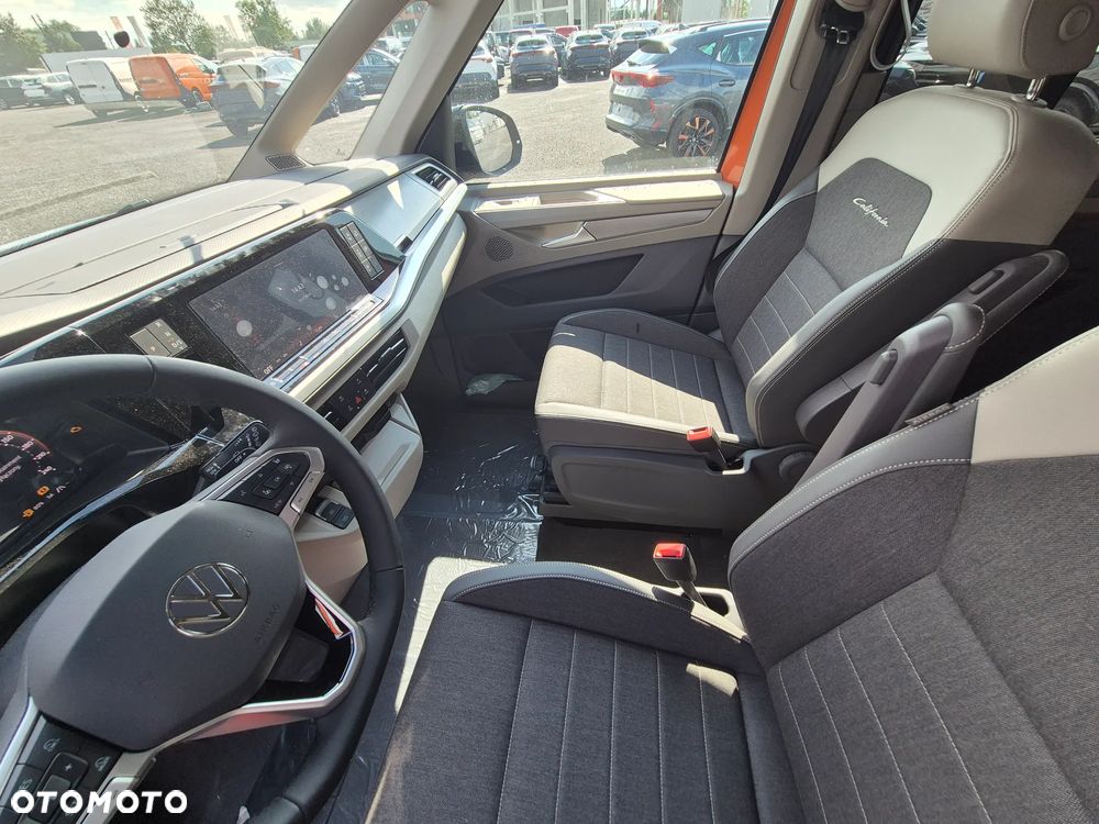 Volkswagen California - 11