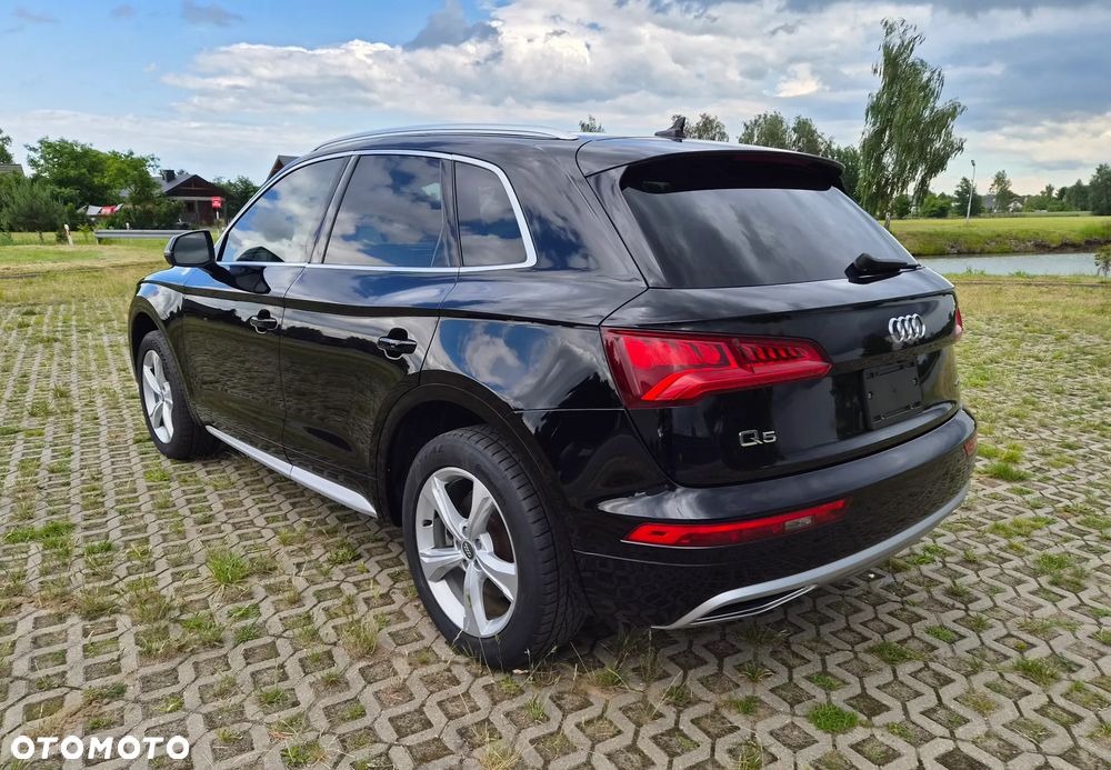Audi Q5 45 TFSI quattro S tronic design - 6