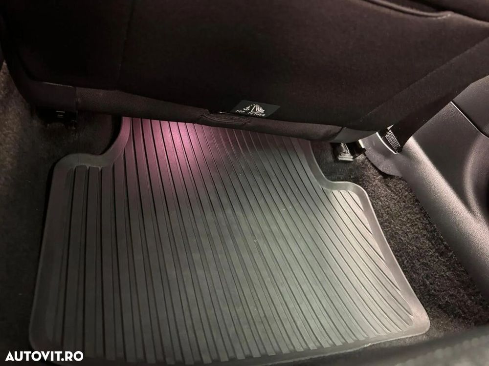 SKODA Octavia 2020 — imagine 24