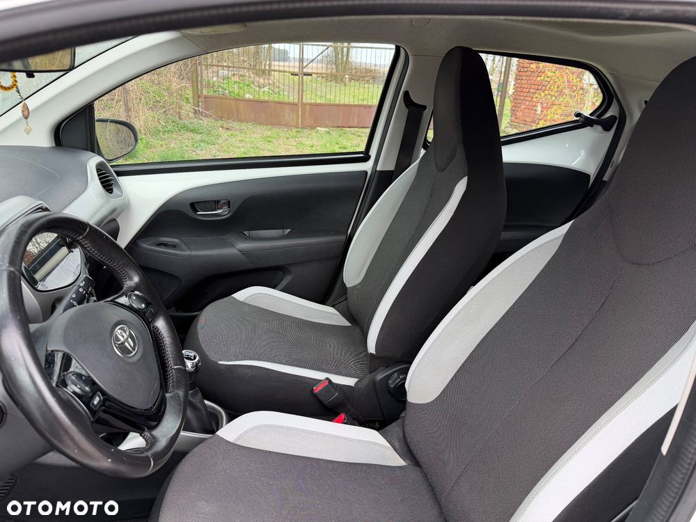Toyota Aygo - 13