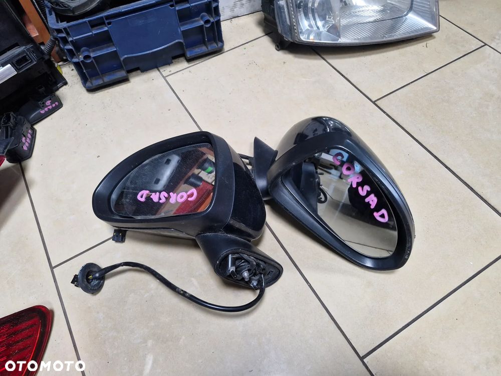 Lusterko prawe  CORSA D Z168 - 1