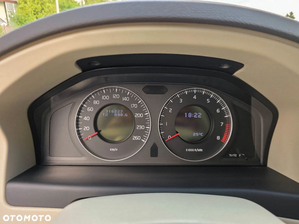 Volvo V70 - 33