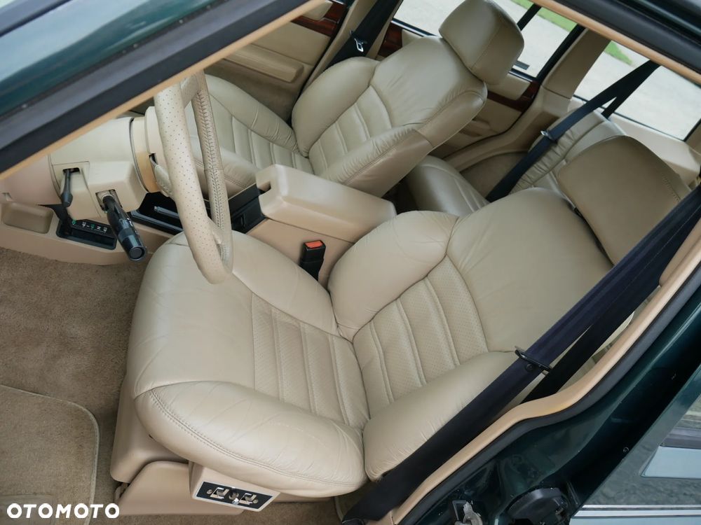Jeep Cherokee 4.0 Limited - 23