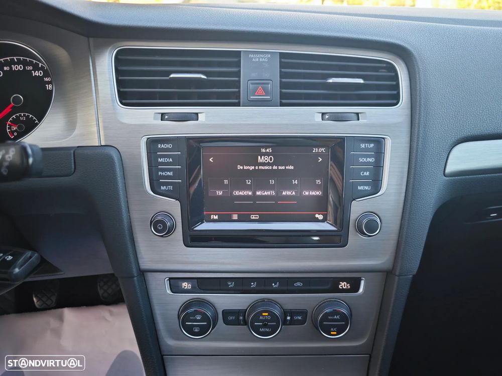 VW Golf Variant 1.6 TDi BlueMotion Confortline - 18