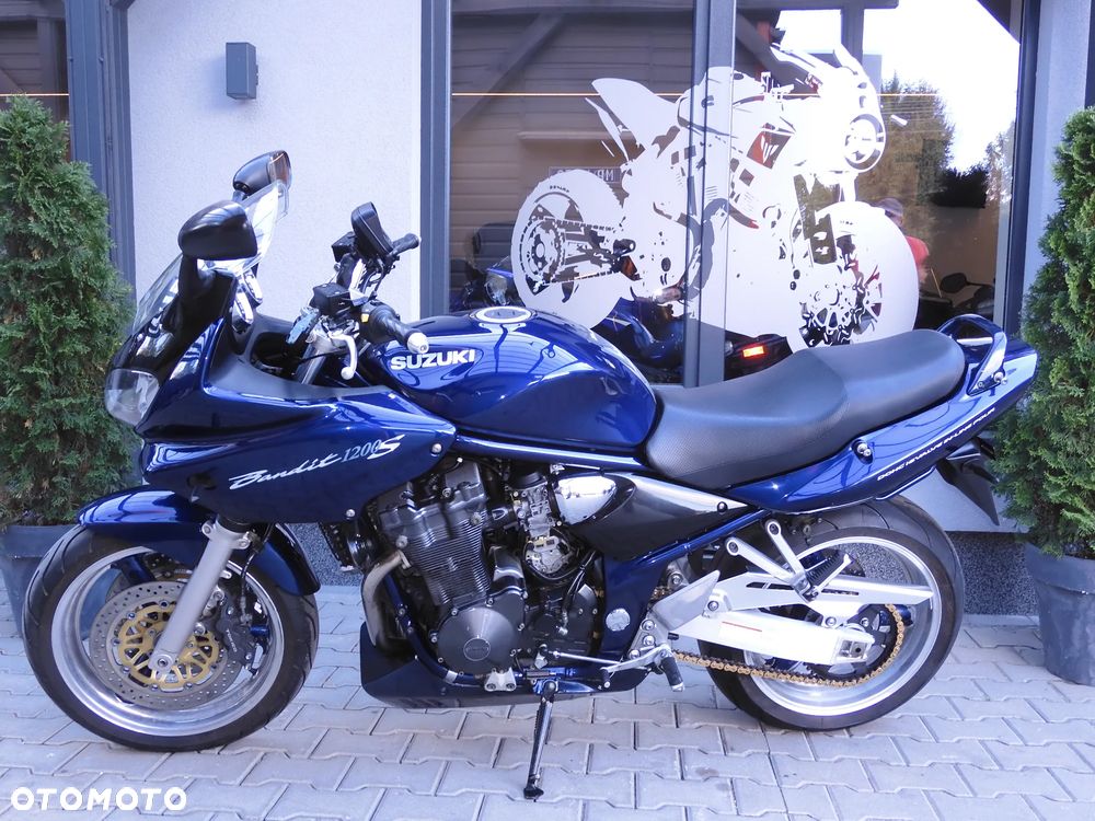 Suzuki Bandit - 24