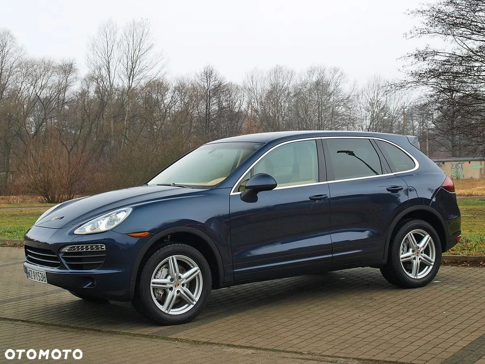 Porsche Cayenne - 2