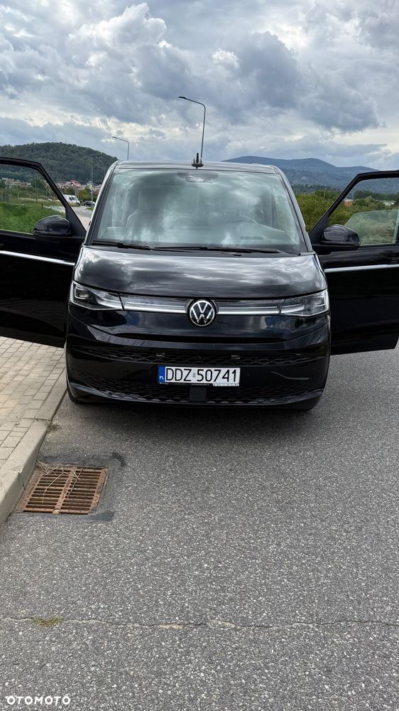 Volkswagen Multivan - 12