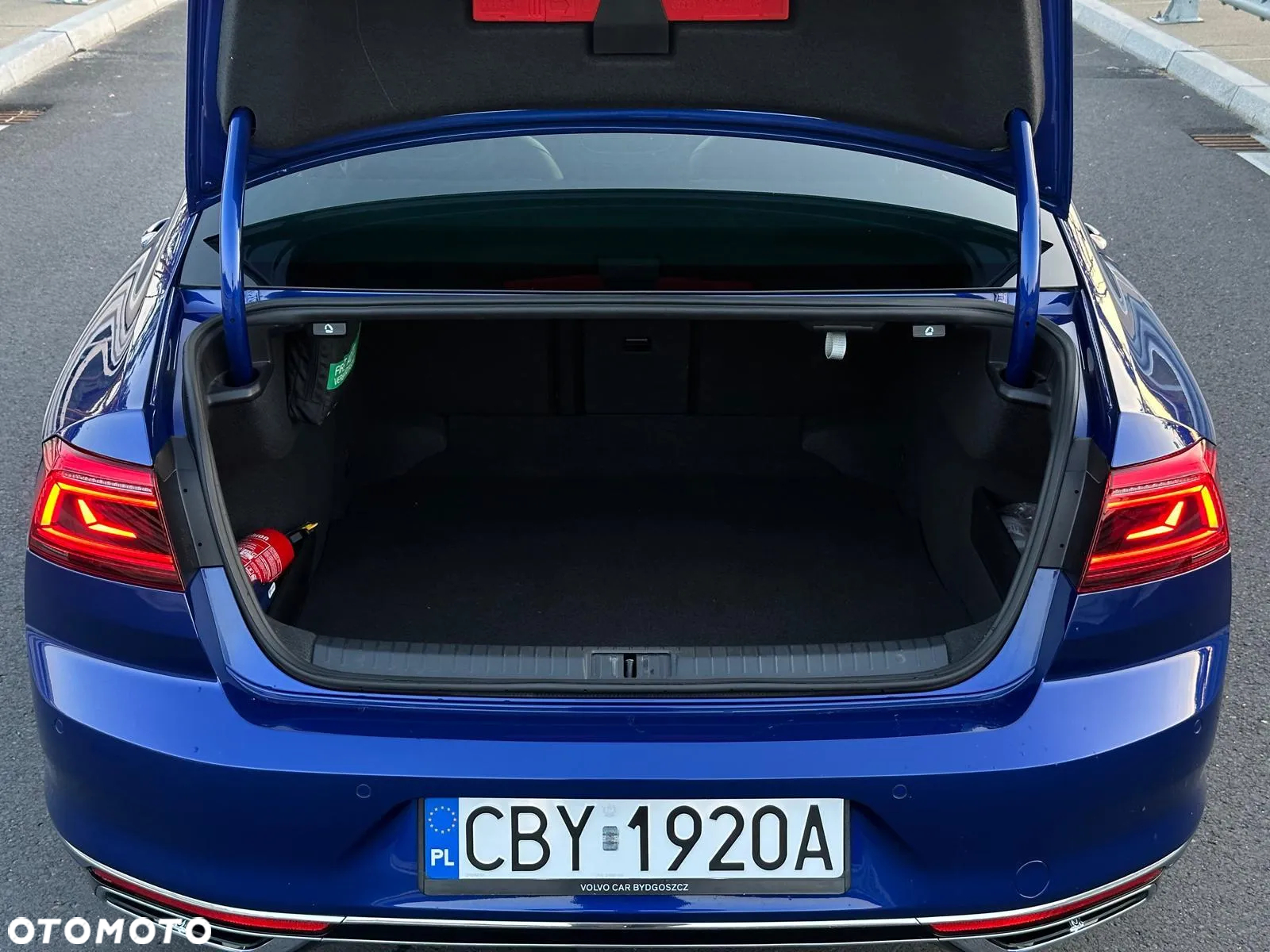 Volkswagen Passat 2.0 TDI BMT Highline DSG - 14