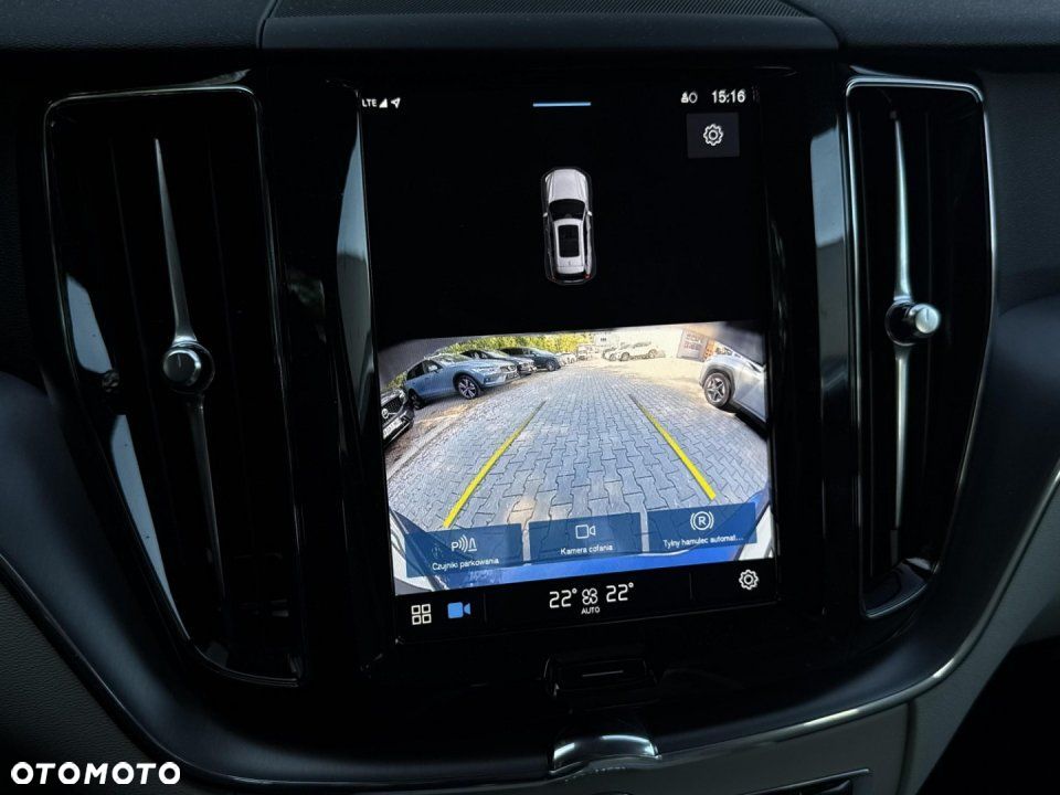 Volvo XC 60 - 24