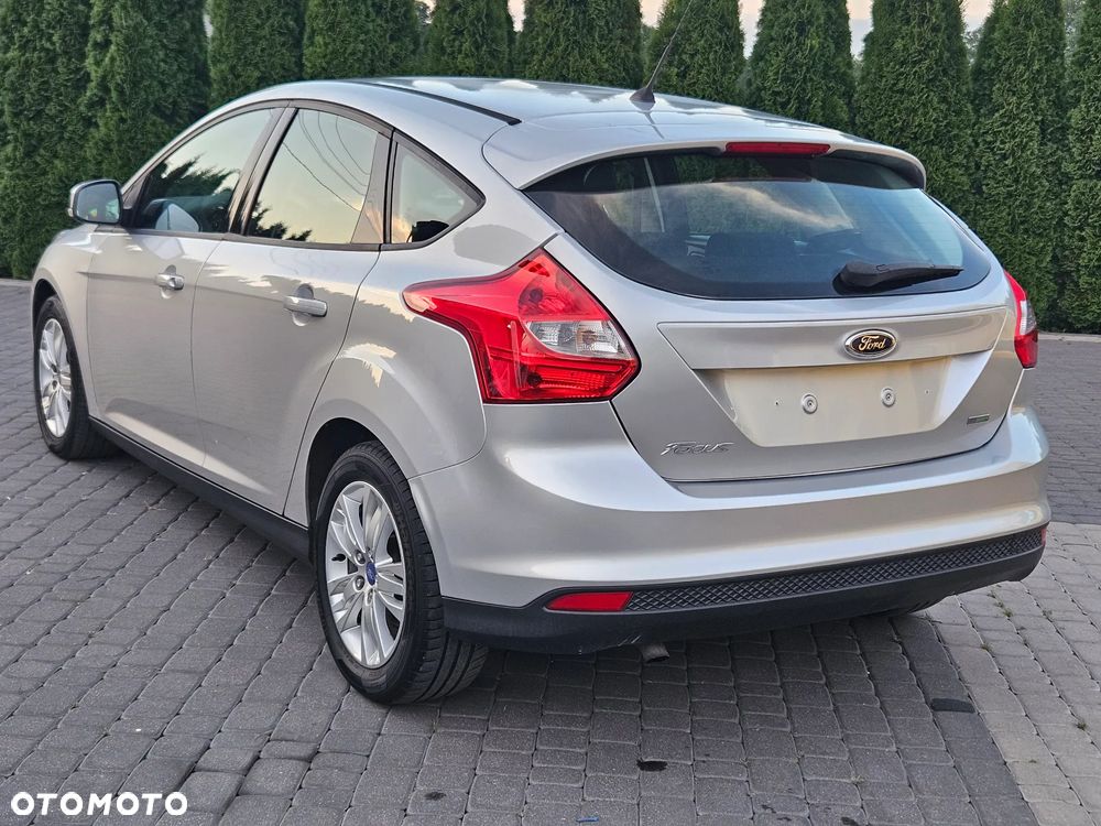 Ford Focus 1.0 EcoBoost Start-Stopp-System ACTIVE - 2