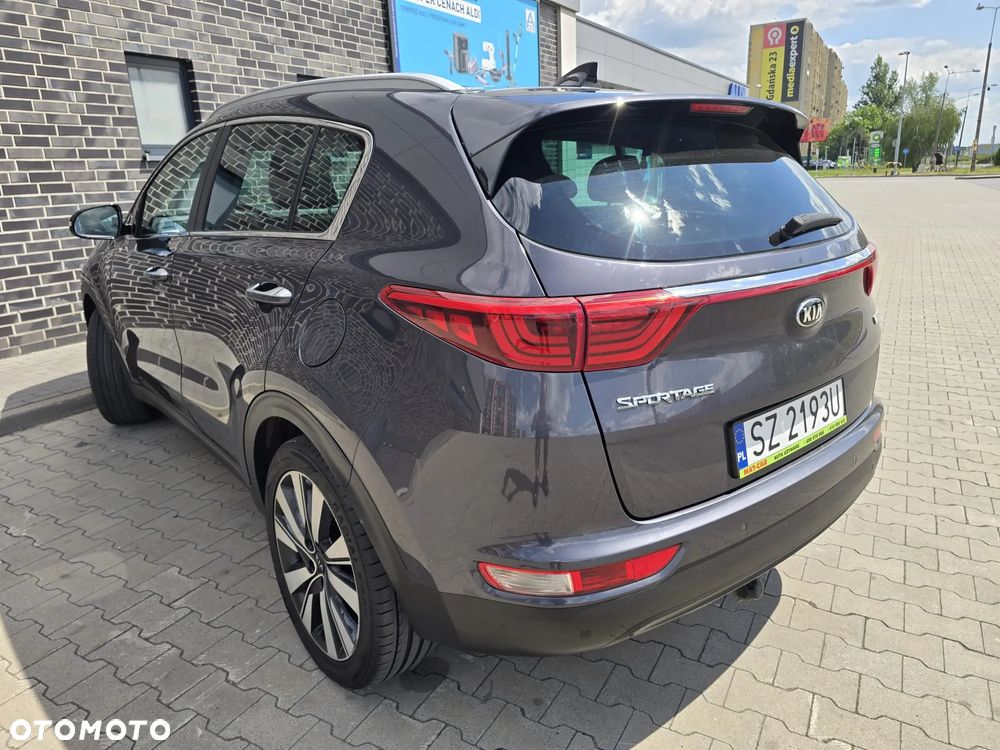 Kia Sportage 1.7 CRDI 2WD Dream-Team Edition - 12