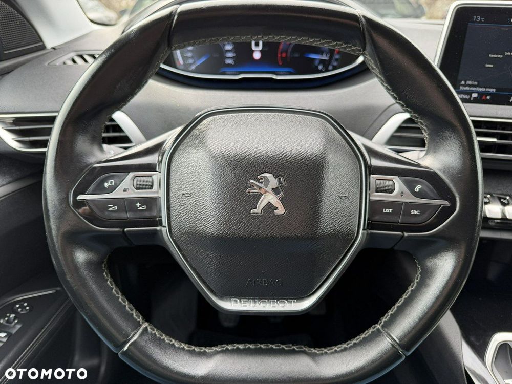 Peugeot 5008 1.5 BlueHDi Allure S&S - 16