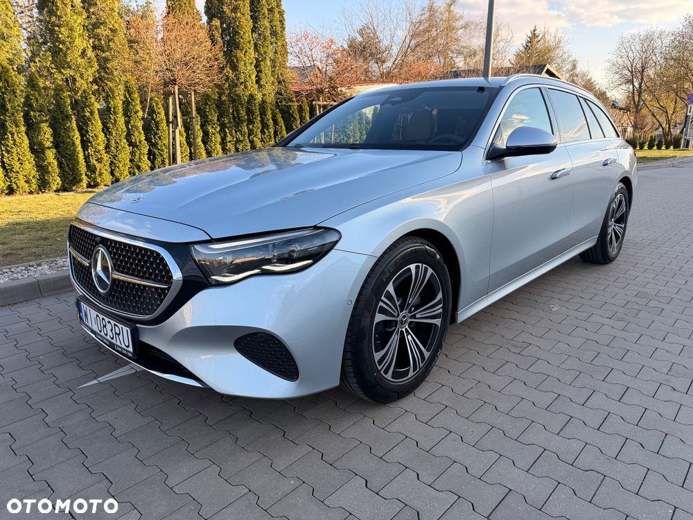 Mercedes-Benz Klasa E - 1