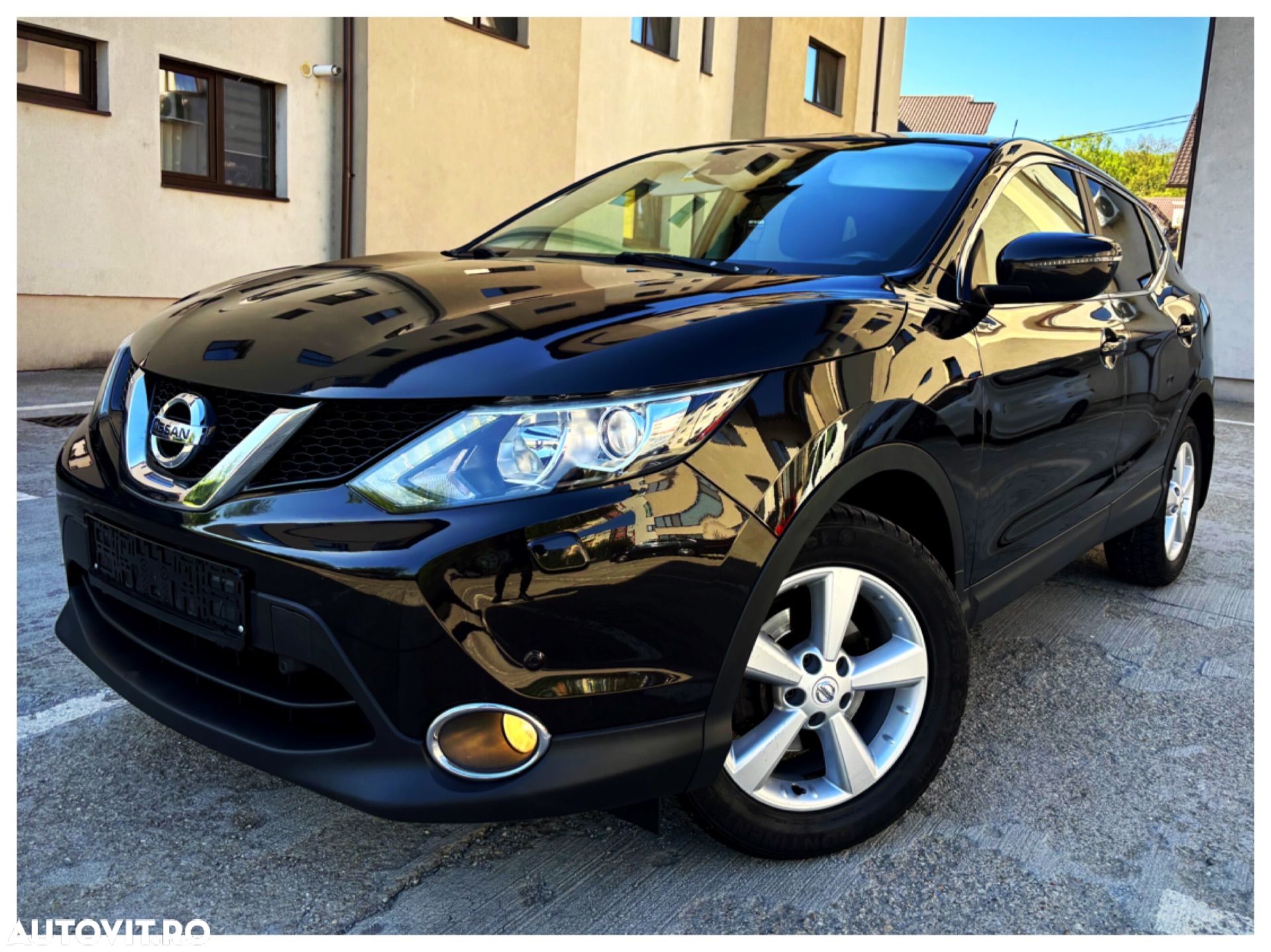 Nissan Qashqai 1.5 DCI Start/Stop Tekna - 1