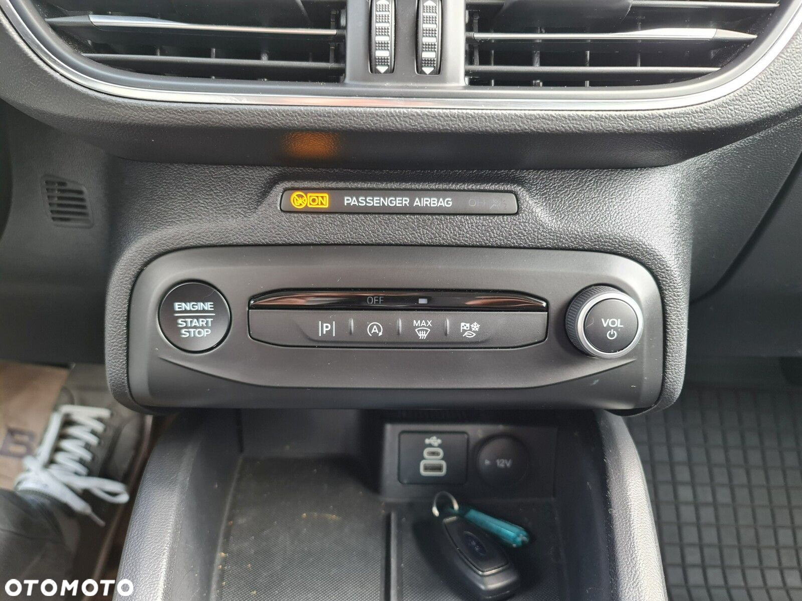 Ford Focus - 22