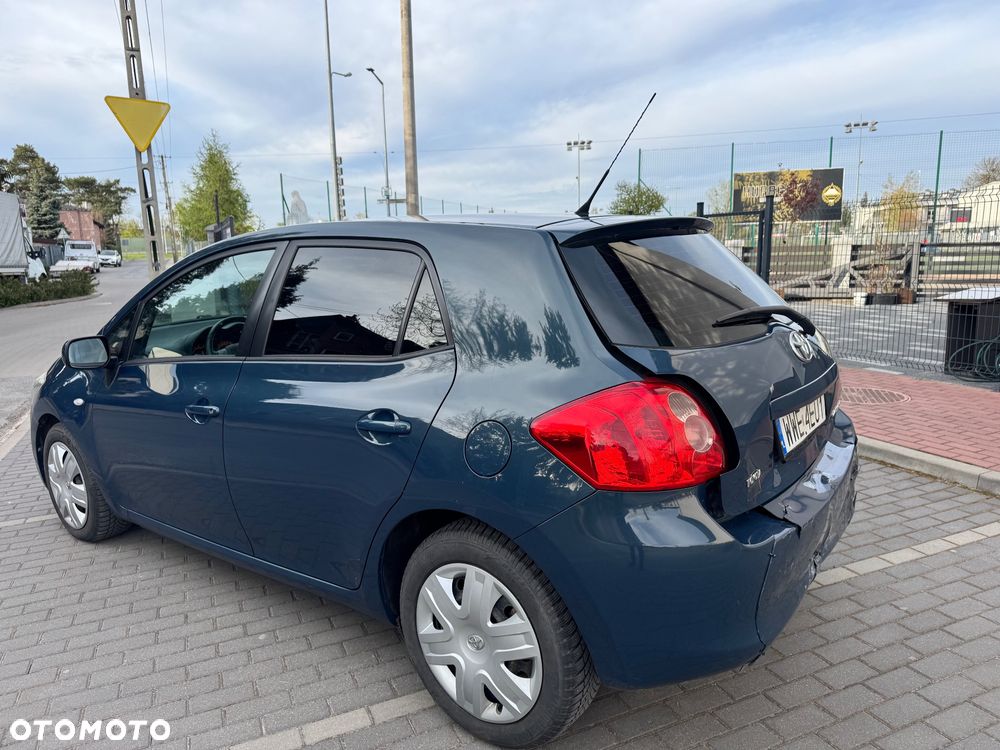 Toyota Auris 1.6 Prestige - 7