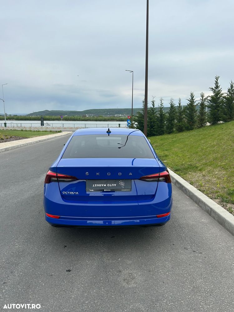Skoda Octavia 1.5 TSI Ambition - 6