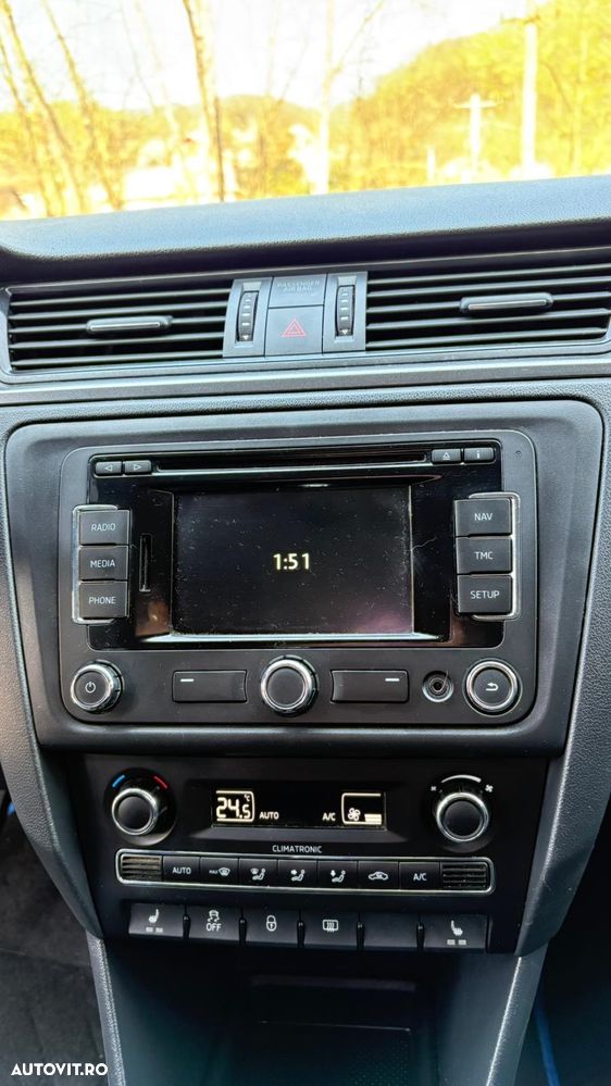 Skoda RAPID 1.6 TDI Active - 9