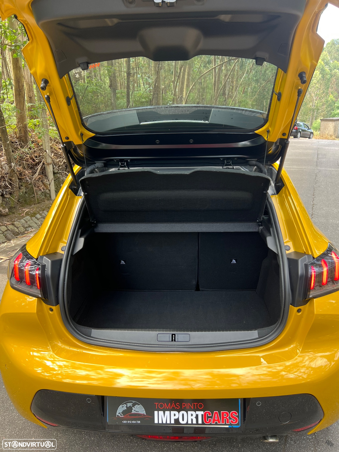 Peugeot 208 1.2 PureTech GT Line - 11