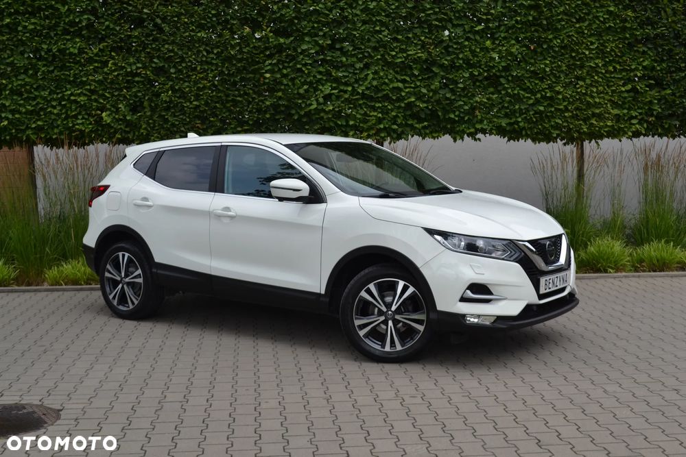 Nissan Qashqai - 2