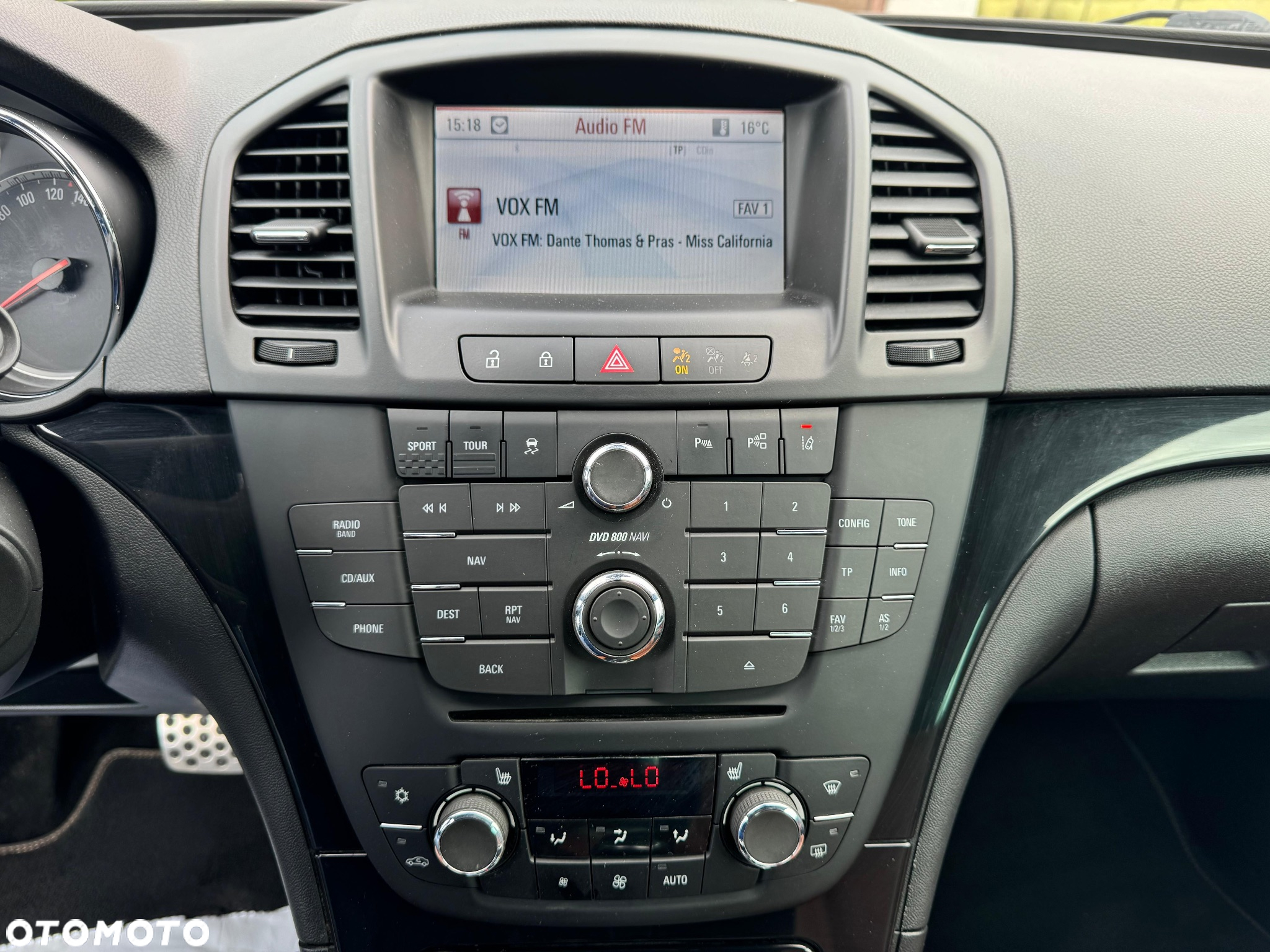 Opel Insignia 2.0 CDTI Cosmo - 17