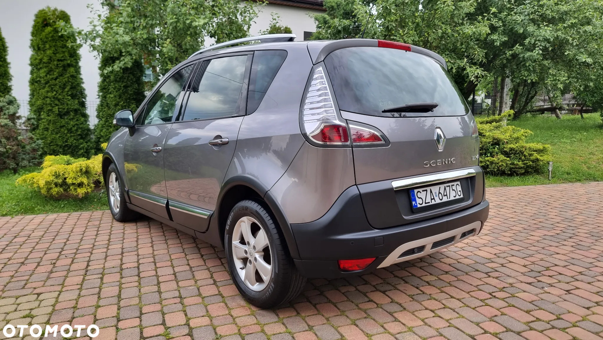 Renault Scenic Xmod 1.5 dCi Bose EDition - 26