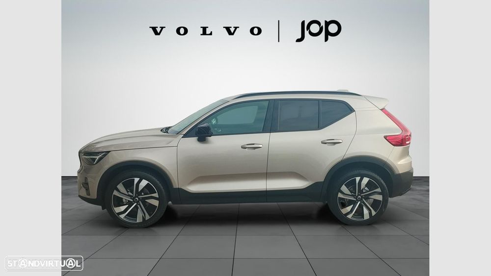 Volvo XC 40 1.5 T2 Plus Dark Auto - 2