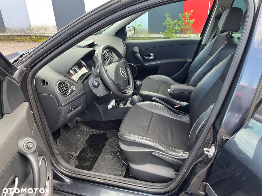 Renault Clio 1.5 dCi Authentique Edition Dynamique - 11