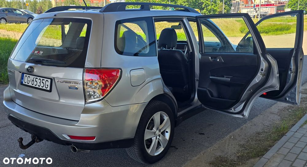 Subaru Forester 2.0D Exclusive EU6 - 22