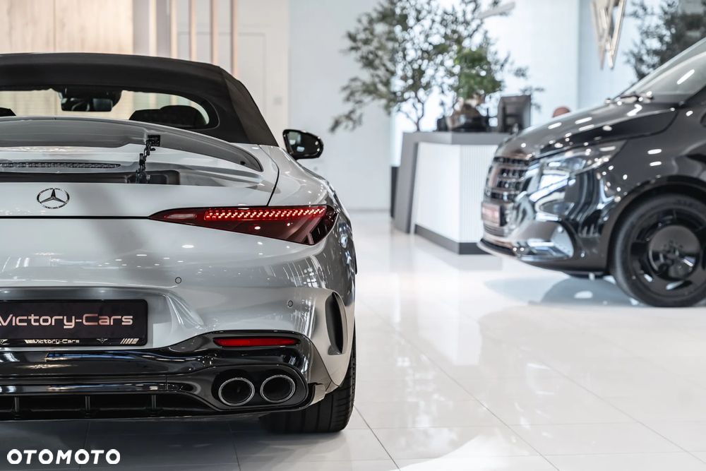 Mercedes-Benz SL AMG 43 - 10