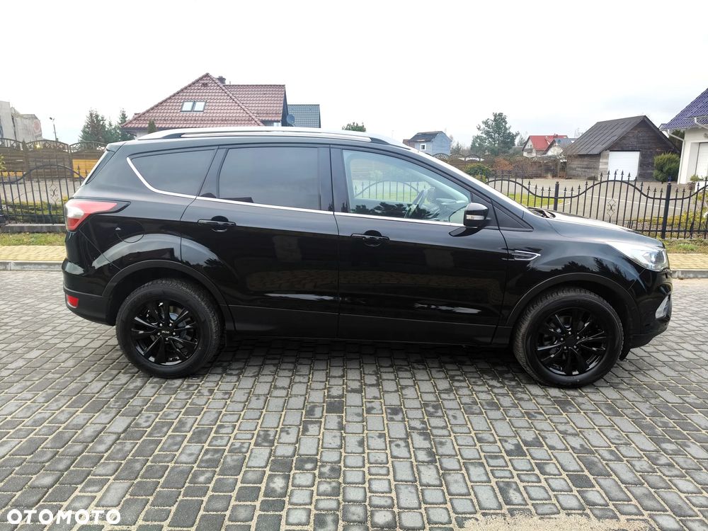 Ford Kuga - 10
