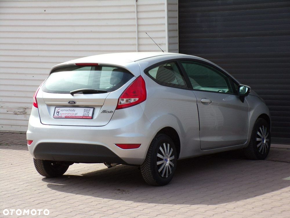 Ford Fiesta - 6
