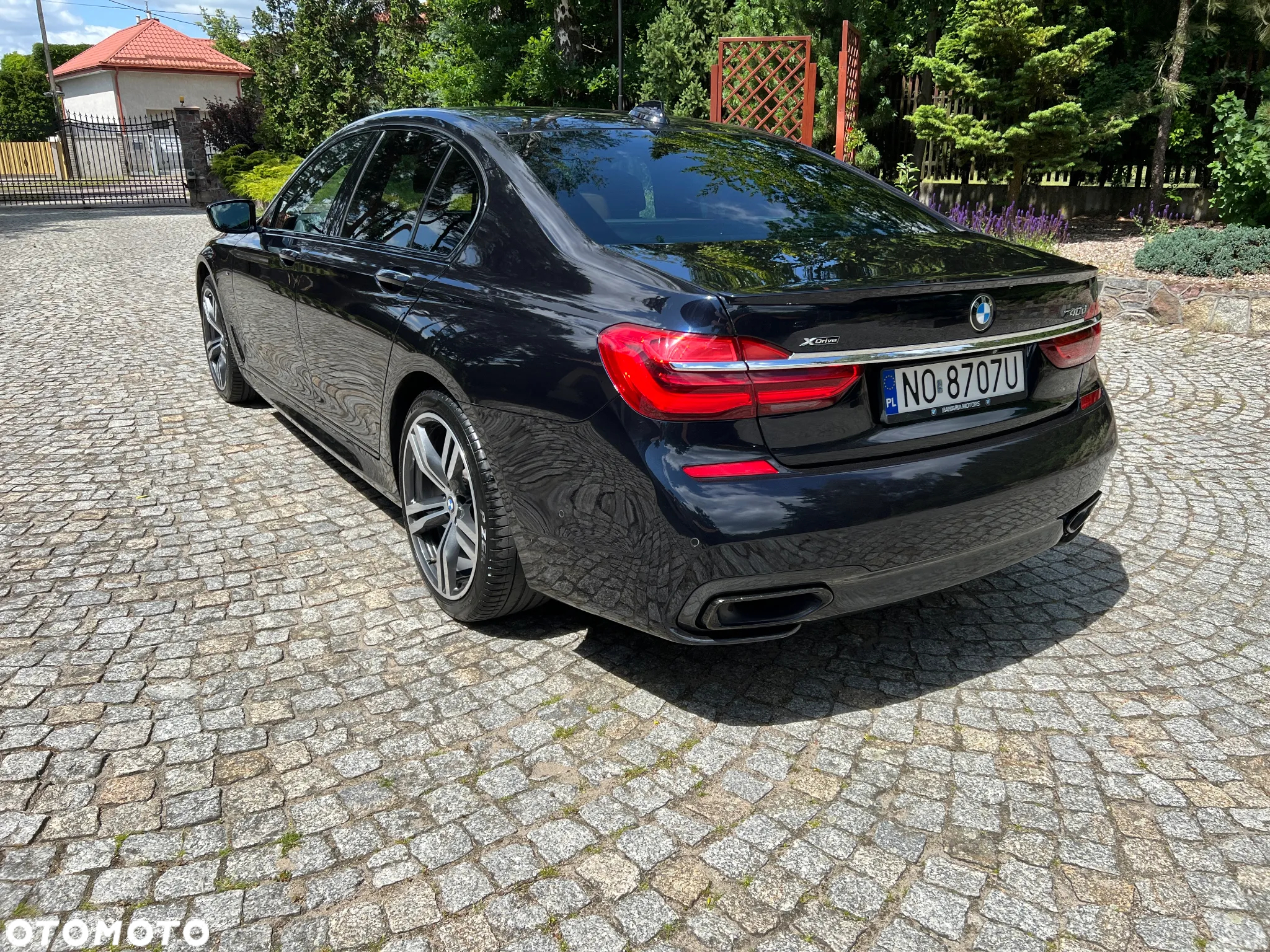 BMW Seria 7 740d xDrive - 9