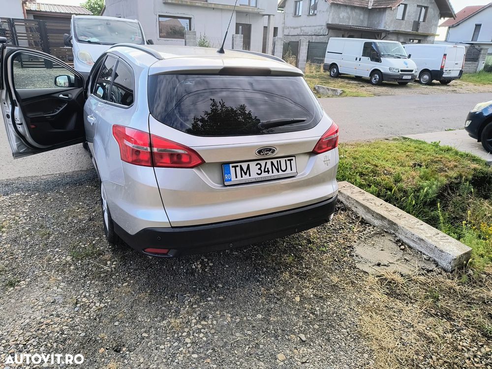 Ford Focus - 7