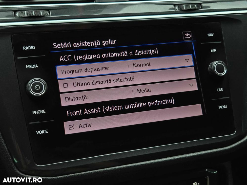 Volkswagen Tiguan 2.0 TDI SCR DSG IQ.DRIVE - 12